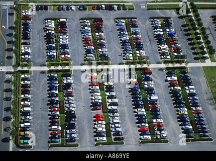 Luftaufnahme der Parkplatz im Freien, in Süd-Kalifornien Stockfoto