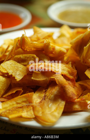 Restaurant El Mieson de Pepe in Key West gebratene Kochbanane Chips und Saucen Stockfoto