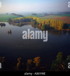 Pool im Land am Dawn Luftaufnahme Stockfoto