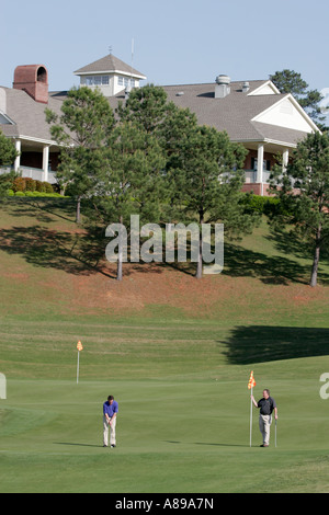 Alabama Butler County, Greenville, Cambrian Ridge, Robert Trent Jones Golf Trail, Course, Green, Putt, Clubhouse, Visitors travel travel Tour touristischer Touri Stockfoto