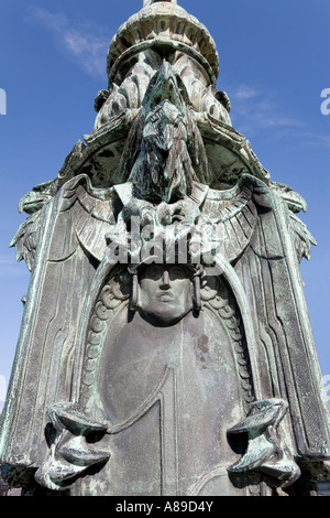 Jugendstil Leuchter vor Congress Center Rosengarten, Mannhein, Baden-Württemberg Stockfoto