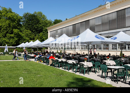 Garten des Schloss-Cafe im Palmenhaus, Schloss Nypmhenburg, München, Upper Bavaria, Bavaria, Germany Stockfoto