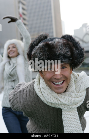 Älteres paar Eislaufen Stockfoto