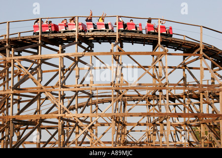 Winter Haven Florida, Cypress Gardens Adventure Park, Unterhaltung, Thema, dreifaches Wetter, Achterbahn-Achterbahn-Thrill-Fahrt, Besucher reisen Reise-Tour Stockfoto