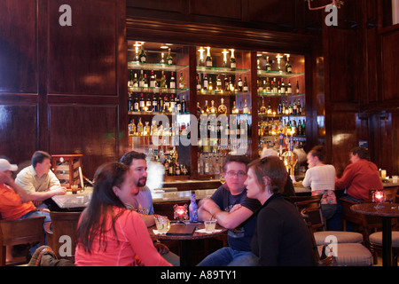 Florida Volusia County, Dayona Beach Shores, The Shores Resort und Spa, Lobby Bar Bars, Pub, Besucher reisen Reise Tour Tourismus Wahrzeichen Land Stockfoto