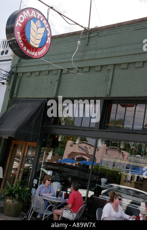 Montgomery Alabama, Cloverdale, Tomatinos Pizza und Bäckerei, Verbraucher, Straße, Bürgersteig im Freien, im Freien, Bürgersteig, außen, Essen, Schild, Logo, Lasche Stockfoto