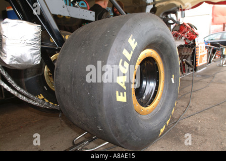 Hinterreifen slick von einem dragster Stockfoto
