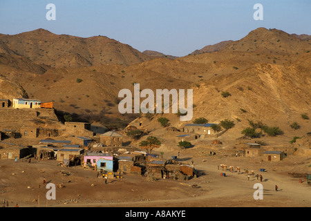 Ferne Stadt in der Wüste, Barahile, Danakil-Senke, Äthiopien Stockfoto