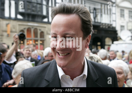 David Cameron während einer Wahl Kundenwerbung Stockfoto