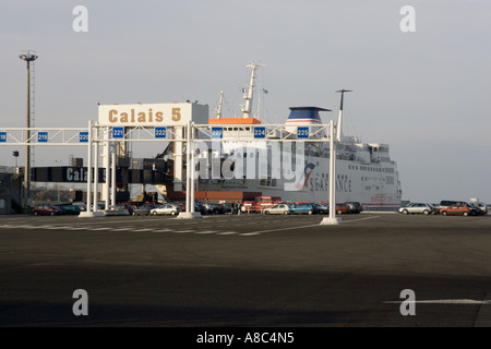 SeaFrance Fähre am Liegeplatz Calais Frankreich Stockfoto