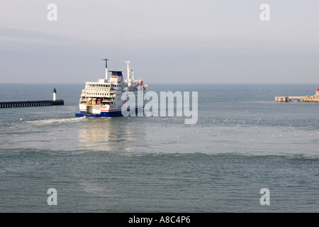 SeaFrance Fähre verlassen Calais Frankreich Stockfoto