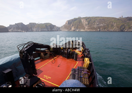 UK Lundy Bug MS Oldenburg nähert sich Lundy Island Stockfoto