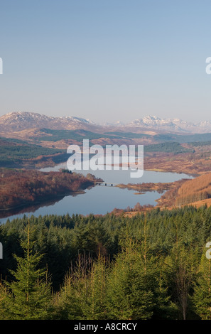 S.W über Loch Garry und Glengarry in der Nähe von Invergarry, Spean Bridge und Fort William. Highland Region Schottlands. Winter Stockfoto