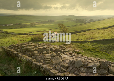 Anzeigen von Hadrian Wand in der Nähe von Stahl Rigg, Northumberland Stockfoto