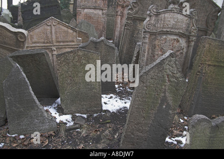 Stock Foto von dem alten jüdischen Friedhof in das jüdische Viertel von Prag Stockfoto