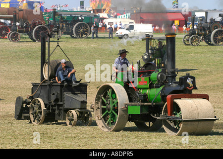 OK58 Dampfwalze Aveling & Porter Nr. 8489 "Albert Webb", Baujahr 1915, an der Dorset Steam Fair, England, UK. Stockfoto