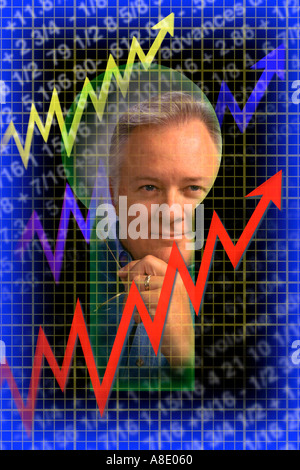 Geschäftsmann, Aktien-Indizes Throuch Schlüsselloch schauen Stockfoto