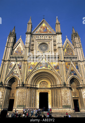 Fassade des Orvieto Kathedrale, Umbrien, Italien Stockfoto