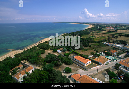 Blick vom Phare des Baleines (19 Leuchtturm) in Richtung Conche des Baleines Beach auf der Ile de Ré, Frankreich Stockfoto