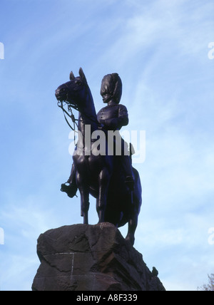 dh Princes Street Gardens Prinzen STREET EDINBURGH Scots grau Guards Reiterstatue Soldat-Denkmal Stockfoto