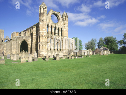 Dh Elgin Cathedral ELGIN MORAY Ostwand Ruinen Gebäude zerstörte Kathedralen Schottland Ruine