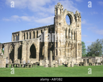 dh Elgin Cathedral ELGIN MORAY East Wall ruiniert schottische Kathedralen schottland