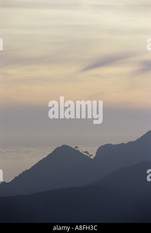 Landschaft in küstennahen Bergen in der Nähe von Almunecar Andalusien Südspanien Stockfoto