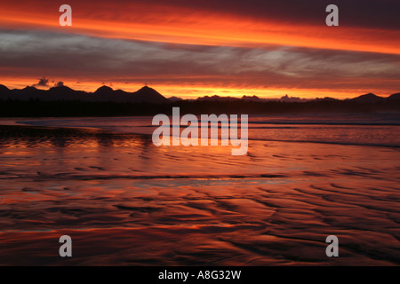 21. September 2006 Sonnenaufgang am langen Strand in der Nähe von Schooner Cove Tofino British Columbia Kanada Stockfoto