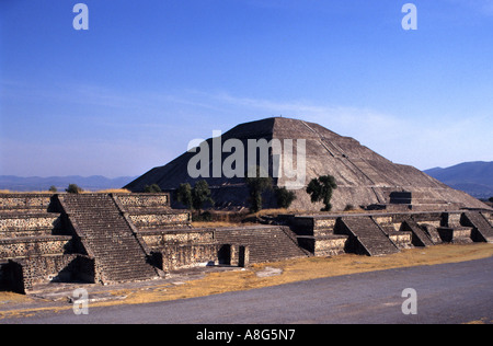 Mexiko Theotiuacan Allee der Toten Pyramide der Sonne Mond aztekischen Chachapoya-Stadt der Götter Stockfoto
