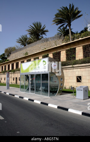 Air-conditioned Bushaltestelle, Dubai, Vereinigte Arabische Emirate. Foto: Willy Matheisl Stockfoto