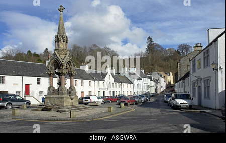 Atholl Gedenkbrunnen am Markt Cross in der Hautpstraße Dunkeld Perthshire Schottland. Stockfoto