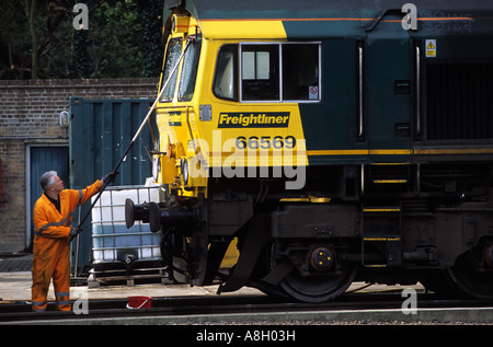 Freightliner Class 66 Diesellok gereinigt, Ipswich, Suffolk, UK. Stockfoto