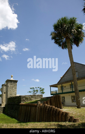 Die alten Coquina gebaut, Stadttore und Holzwand St. Augustine Florida USA Stockfoto