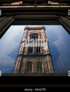 Reflexion der Giotto Turm in Florenz Italien Stockfoto