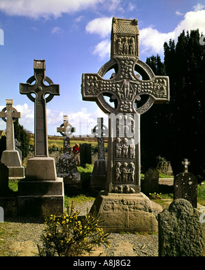 IE - CO. LOUTH: Die Muiredach Kreuz in Monasterboice Stockfoto