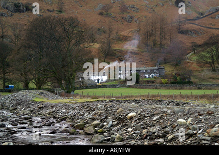 Niedrige Tilberthwaite Cottages Stockfoto