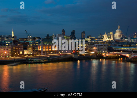 Großbritannien-England-London London normal Panorama zeigt St Pauls Stockfoto