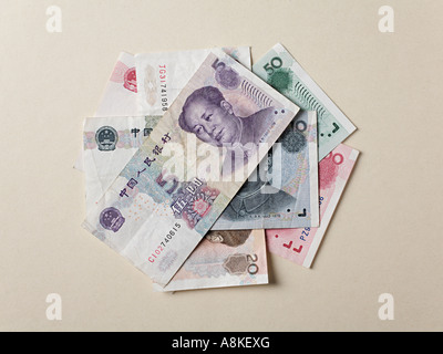 Haufen von Yuan Banknoten, Papiergeld, China, chinesische Währung Stockfoto