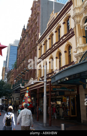 Pitt St Shopping-Fußgängerzone mit Weihnachtsschmuck im Stadtzentrum von Sydney New South Wales NSW Australia Stockfoto