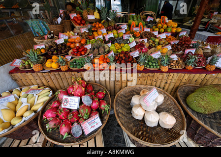 Obst-Stall, exotische Früchte, Viktualienmarkt, München, Upper Bavaria, Bavaria, Germany Stockfoto