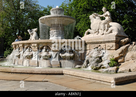 Wittelsbacher Brunnen am Lenbach Platz, München, Bayern, Deutschland Stockfoto