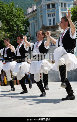 Tänzer, Rose Festival, Rose, Kommissionierung, Karlovo, Bulgarien Stockfoto