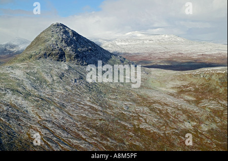 Eine herbstliche Aussicht auf Mt Slugga Stora Sjöfallet Nationalpark Laponia World Heritage Area Lappland Schweden Stockfoto