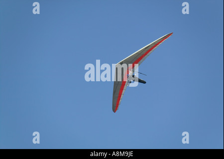 Drachenfliegen aus St Agnes Head nr St Agnes Cornwall Großbritannien Stockfoto