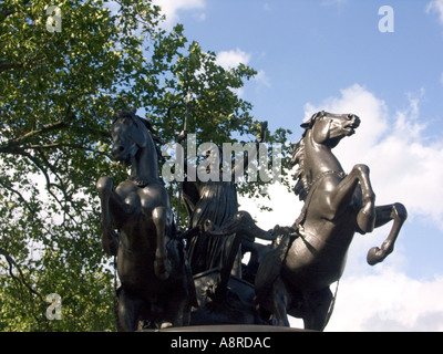 Statue der Königin Boadicea der Icener durch Thomas Thornycroft London England Geschichte historische Tourist Tourismus Reiseziel Urlaub Stockfoto