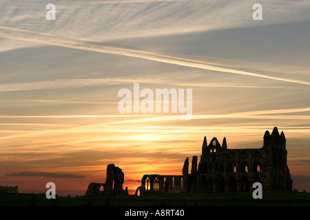 Sonnenuntergang Whitby Abbey Stockfoto