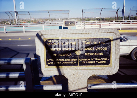 Border Crossing Zeichen in El Paso Texas Stockfoto