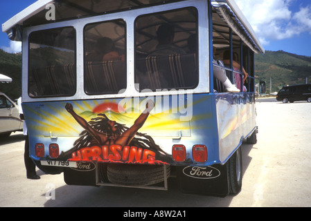 Bob Marley Aufstand Wandbild gemalt auf Shuttle-Bus, Tortola. Stockfoto