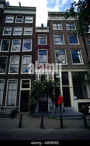 Ein Kandidat für das schmalste Haus in Amsterdam, Niederlande Stockfoto