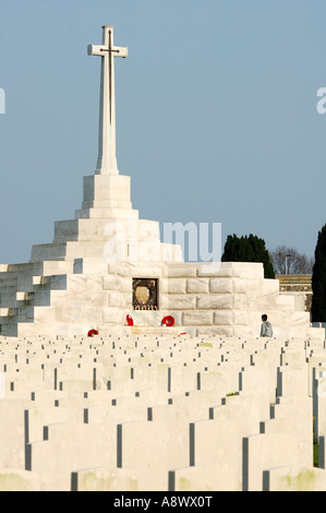 Gräber am Tyne Cot Soldatenfriedhof Stockfoto